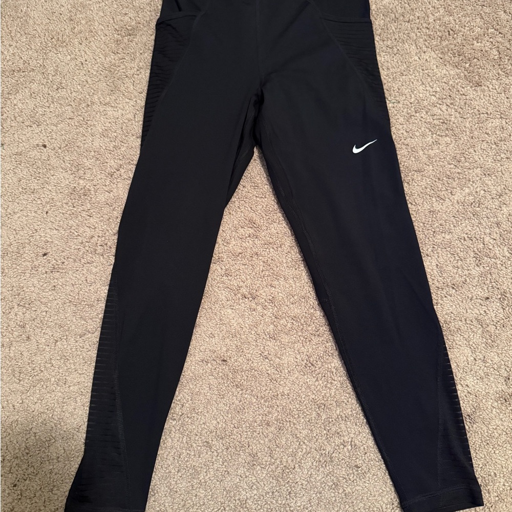 Nike Pro Leggings Womens Medium Black High Waisted Pockets Athletic Stretch Gym